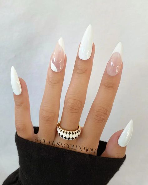 40 Simple Fall Nails to Inspire You White Stilletos Nails, Stiletto White Nails, White Nails Almond Shape, Stiletto French Tip Nails, White Stiletto Nails, Stilleto Nails Designs, Simple Fall Nails, Classy Nail Designs, Stiletto Nails Designs