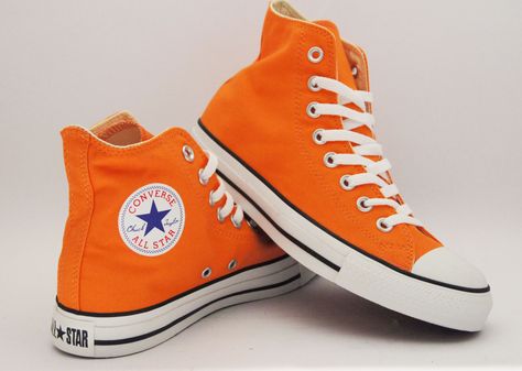 Almost have em in every color! Orange Converse Outfit, Orange Converse, Paint A Picture, Blue High Tops, Aesthetic Orange, Birthday Aesthetic, Orange Sneakers, All Stars Converse, Outfits With Converse