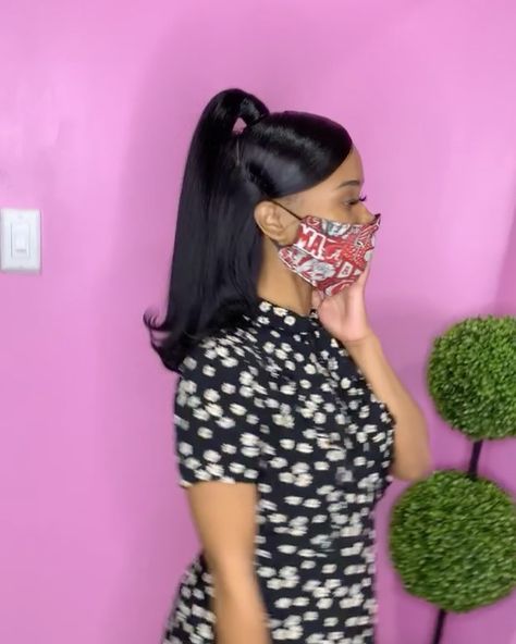 🌸🌺THE SPOT🌸🌺 on Instagram: “Half up Quickweave with flip curls💕  #atlhair #atlantahairstylist #flipcurls #90s #halfuphalfdown #atlantastylist” Half Up Half Down Flip, Half Up Half Down Flipped Ends, Flipped Ponytail, High Ponytail Hairstyles, Hairdo Wedding, Half Up Half Down Hair, Hair Flip, Half Up Half Down, High Ponytails