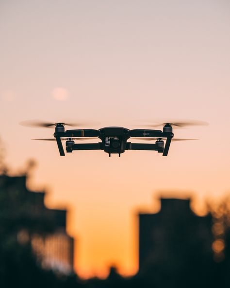 Selective Focus Photography, Drone Business, Flying Drones, Dji Drone, Event Poster Design, Drone Pilot, Focus Photography, Go Pro, Dji Mavic Pro