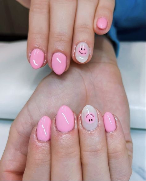 Shortest Nails In The World, Smiley Nails Pink, Preppy Nails With Smiley Face, East Cute Nail Designs, Short Almond Nails Smiley Face, Cute Short Nail Designs Pink, Simple Nail Designs Short Nails Summer, Kiddie Nail Design, Nail Ideas For Ten Year Olds