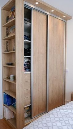 Diy Wardrobe Ideas, Garderobe Design, Bilik Idaman, Bedroom Cupboards, Bedroom Cupboard, Wardrobe Door Designs, Desain Furnitur Modern, Bedroom Cupboard Designs, Wardrobe Designs