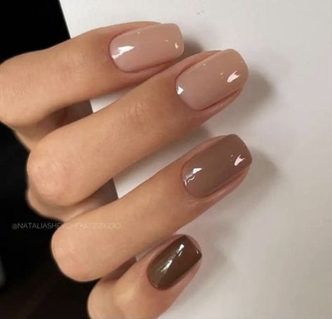 Taupe Nails, French Manicure Nails, Subtle Nails, Stylish Nails Designs, Glitter Gel Nails, Makijaż Smokey Eye, Shellac Nails, Neutral Nails, Manicure Y Pedicure