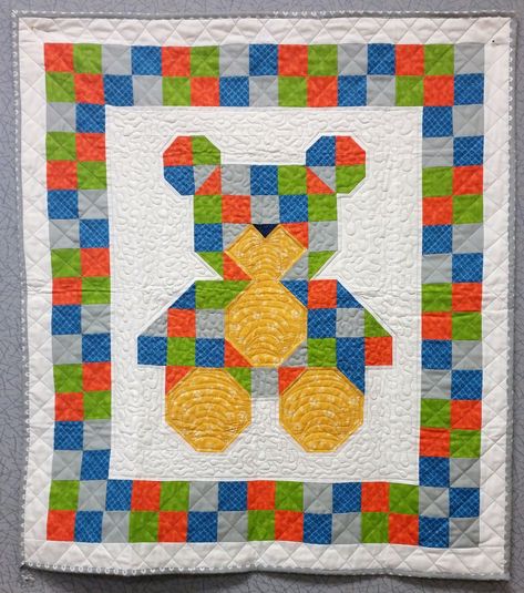 Teddy Bear Quilt Pattern Free, Quilt Patterns For Boys, Bear Quilt Pattern, Teddy Bear Quilt Pattern, Teddy Bear Quilt, Baby Quilts To Make, Animal Baby Quilt, Kid Quilts, Rag Quilt Patterns