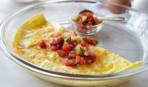 Microwave Mexican Omelet | Incredible Egg Microwave Omelet, Healthy Frittata, Egg Omelet, Microwave Eggs, Omelette Recipe, Incredible Edibles, Microwave Cooking, Food Info, Nutritious Breakfast