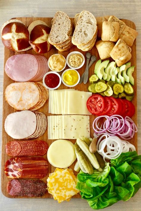 Party Food Bars, Sandwich Bar, Creative Snacks, Sandwich Board, Charcuterie Inspiration, Snack Board, Party Food Platters, Charcuterie And Cheese Board, Charcuterie Recipes