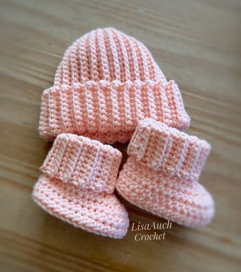 Crochet Baby Booties Easy Free Pattern, Baby Hat And Booties Crochet Pattern, Easy Baby Booties Crochet Pattern Free, Crochet Newborn Hat And Booties Free Pattern, Crochet Baby Caps Free Pattern, Small Baby Crochet Projects, Free Crochet Pattern For Baby Booties, Easy Amigurumi Free Pattern Simple, Baby Boots Crochet Pattern Free