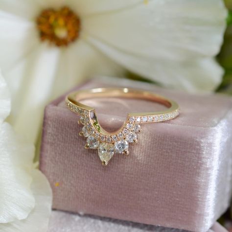 Dallas Maynard Jewelry | Woven with bespoke enchantment, this one-of-a-kind custom wedding band epitomizes a blend of timeless elegance and whimsical charm… | Instagram Whimsical Wedding Band, Whimsical Wedding Ring, Ring Inspiration, Custom Wedding Band, Whimsical Wedding, Custom Wedding, Enchanted, Wedding Band, Timeless Elegance