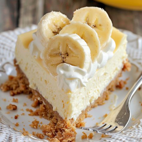 Banana Cheesecake Banana Cheesecake Delight, Cheesecake Recipe No Sour Cream, No Bake Banana Cheesecake, Banana Cheesecake Recipe, Banana Cream Filling, Nilla Wafer Crust, Cheesecake Banana, No Bake Cheesecake Filling, Banana Cream Cheesecake