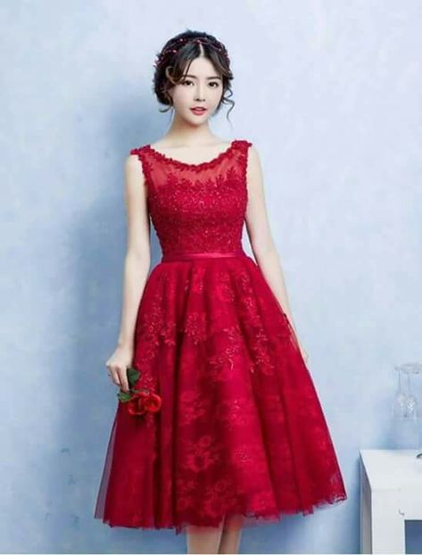 Frock Fashion, Fancy Gowns, Pakistani Fashion Party Wear, Lace Prom Dress, Cheap Bridesmaid Dresses, Korean Fashion Dress, Color Rojo, Western Dresses, Lovely Dresses