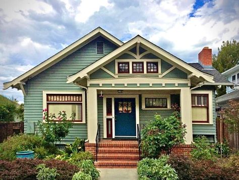 Ms Honeys Cottage, Craftsman Paint Exterior, Craftsman Style Homes Exterior Color, Craftsman Paint Colors, Outdoor House Paint, Bungalow Landscaping, Craftsman Bungalow Exterior, Craftsman Home Exterior, Green Exterior House Colors