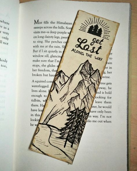 Mountain bookmark !! 🔖📚❤.. . . ~GET LOST ALONG THE WAY ~ . . #art #bookmarks #bookstagram #bookslover #bookstagrammer #book #bookloversofinstagram #bookmarksofinstagram #bookmarksnetflix #mountains #mountainlife #simplelife #booklife #booklifestyle #lovebooks #handmadebookmarks #mountainbookmark #artlovers #artlove #artistsoninstagram Bookmark Mountain, Mountains Bookmark, Bookmark Photography, Road Drawing, Art Bookmarks, Mountain Sketch, Wood Burning Patterns Stencil, Handmade Bookmarks Diy, Hobbit Art