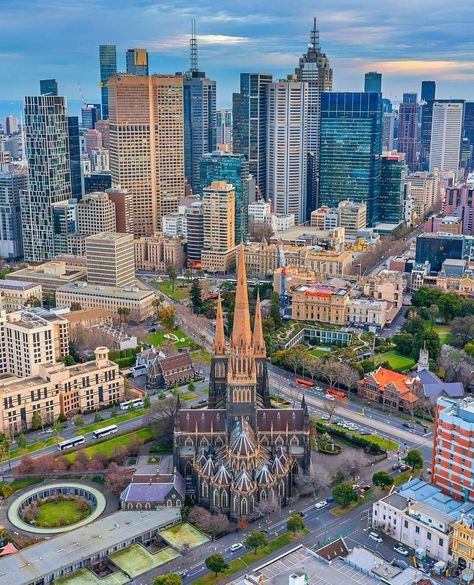 #Melbourne #Australia Melbourne Australia City, Melbourne Trip, Canberra Australia, University Of Melbourne, Australia Melbourne, Urban Aesthetic, Melbourne Victoria, Beautiful Places Nature, Incredible Places