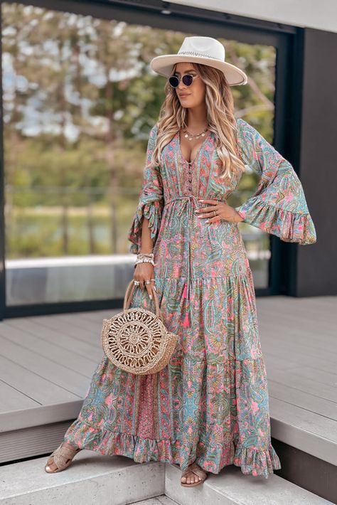 $13.4 Green Paisley Printed Ruffle Trim Elegant Maxi Dress Wholesale Tied Maxi Dress, Bohemian Print Dress, Bohemian Dresses Long, Split Hem Dress, Graduation Outfits, Bohemian Vibes, Sundress Dress, Green Paisley, Elegant Maxi Dress