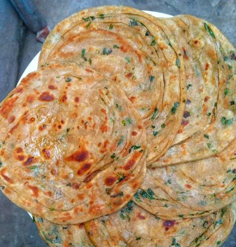 #palak lachha paratha Lacha Paratha, Palak Paratha, Lachha Paratha, Food Photography, Snapchat, Meat, Photography, Quick Saves