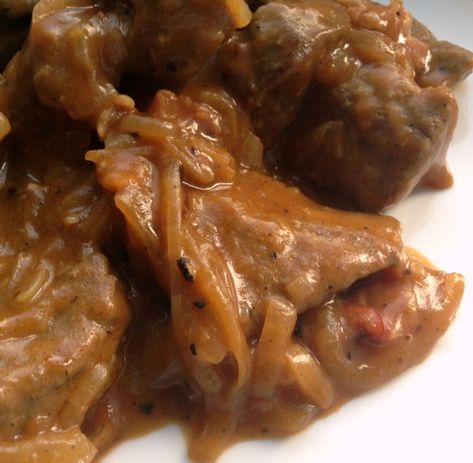 Calf’s liver with bacon, caramelised onions – Lucie Loves Food Crockpot Country Style Ribs, Beef Liver And Onions Recipe, Beef Liver And Onions, Boneless Country Style Pork Ribs, Pork Loin Back Ribs, Oven Pork Ribs, Country Pork Ribs, Liver And Bacon, Country Ribs