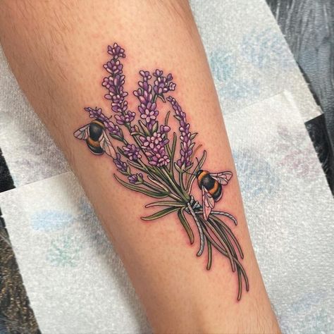 Lavender bundle with bees made with Killer Ink supplies! Botanical Tattoo Design, Lavender Bundle, Meaning Art, Bumble Bee Tattoo, Lavender Tattoo, Magic Moon, Clever Tattoos, Plant Tattoo, Botanical Tattoo