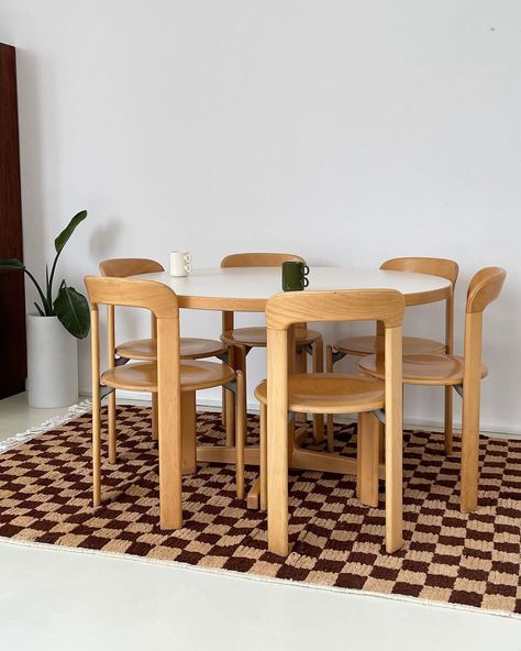 Home Union on Instagram: “Vintage beechwood round Bruno Rey dining tables with white laminate top, $1500. • Bruno Rey beechwood Ray chairs, SOLD. • Wool checkerboard…” Round Wood Table, Checkerboard Rug, Round Kitchen Table, White Laminate, Apartment Decor Inspiration, Wooden Sofa, Living Room Inspo, Wood Dining Table, Round Dining