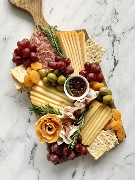 Charqutary Board, The Perfect Charcuterie Board, Small Rectangle Charcuterie Board Ideas, Charcuterie Board Ideas Square, Charcuterie Rectangle Board, Charcuterie Board Rectangular, Charcurity Board, Cottagecore Charcuterie Board, Restaurant Charcuterie Board