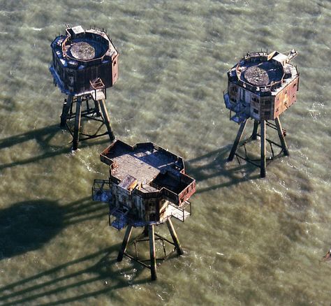 The Maunsell sea forts in the Thames estuary were originally built as anti-aircraft defences during the Second World War. They now make a great target for aerial photography sorties. Maunsell Forts, Thames Estuary, London Blitz, Abandoned Place, Anti Aircraft, Restaurant Architecture, Radio City, Historical Pictures, Future Design