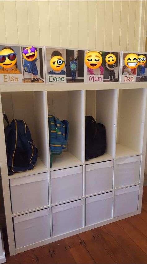 Kallax Coat Storage, Ikea Kallax 4x4 Ideas, Ikea Kallax 4x4, Kallax 4x4, Ikea Drona, Ikea Expedit Hack, Canvas Photos, Vstupná Hala, Kids Bedroom Organization