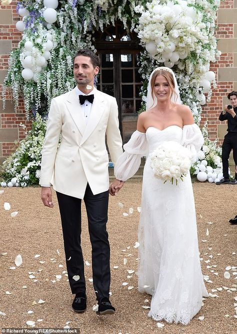 Millie Mackintosh Style, Millie Mackintosh Wedding, Millie Mackintosh And Hugo Taylor, Family Manifestation, Groom And Groomsmen Suits, Millie Mackintosh, Wedding Tuxedo, Suit Ideas, Wedding Dresses Vera Wang