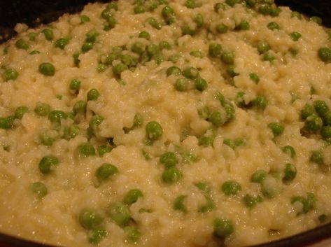 Easy Parmesan Risotto, Oven Risotto, Staub Dutch Oven, Risotto Recipes Easy, Best Risotto, Risotto Dishes, Parmesan Risotto, Easy Peasy Recipes, Ina Garten Recipes