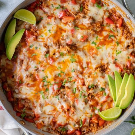 One Pot Taco Skillet - The Clean Eating Couple Taco Skillet Dinner, Citrus Salad Dressing, The Clean Eating Couple, Healthy Sesame Chicken, Clean Eating Couple, Taco Skillet, 15 Bean Soup, Chicken Wild Rice Soup, Healthy Potatoes