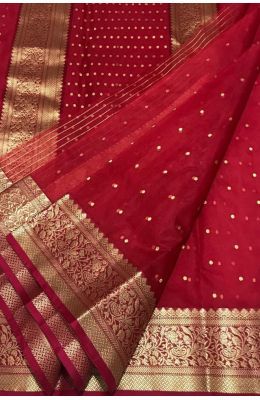 South Silk Sarees, Banarsi Saree, Silk Saree Kanchipuram, Silk Saree Banarasi, Cotton Saree Designs, Wedding Saree Collection, Chanderi Silk Saree, Sari Dress, Indian Saree Blouses Designs