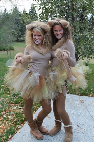 Amazing Costume Ideas for Halloween with Leotards & Tutus - Beyond the Lion Costume Women, Lion Costume Diy, Animal Costumes For Adults, Costume Lion, Lion Halloween Costume, Lion Halloween, Carnival Ideas, Diy Costumes Women, Lion Costume