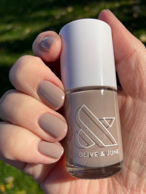 Picking Olive and June Colors: The Perfect Formula - Simply Rebekah Olive And June Fall Nails, Olive And June Colors, Olive And June Nail Polish Colors, Olive And June Nail Polish, June Colors, June Nails, Pedicure Colors, Green Polish, Olive And June