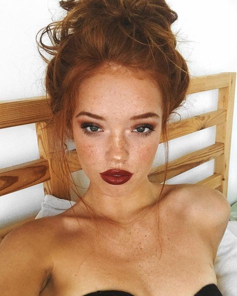 Redheads With Brown Eyes, Redhead Lipstick, Riley Rasmussen, Ginger Makeup, Lila Make-up, Red Hair Brown Eyes, Red Hair Makeup, Red Hair Green Eyes, Red Hair Blue Eyes