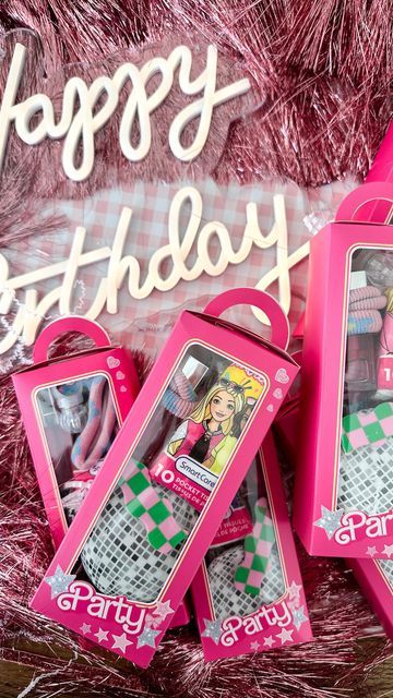 Barbie Themed Goodie Bags, Barbie Party Favor Boxes, Barbie Favors Ideas, Barbie Birthday Favors, Barbie Goodie Bag Ideas, Barbie Gift Bags, Barbie Party Favors, 2023 Barbie, Birthday Favors Kids