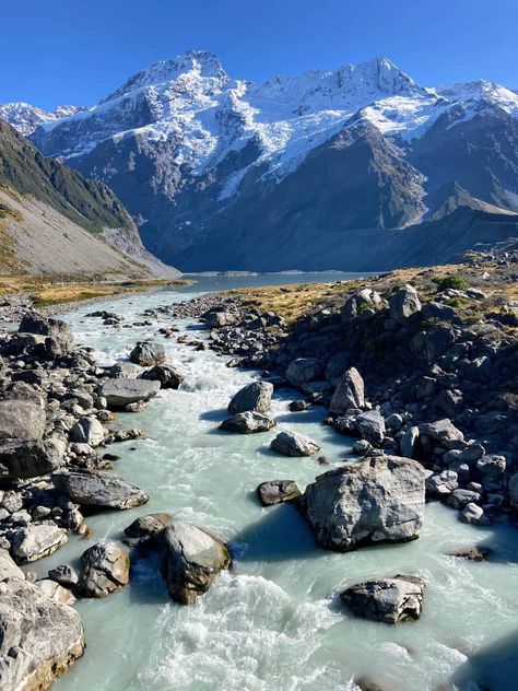 WHAT TO DO AT MT COOK: Discover the best views and things to do at Aoraki Mount Cook in New Zealand! #travel #newzealand #views #moutain #glacier Mount Cook New Zealand, Aoraki Mount Cook, Nz Travel, Mount Cook, New Zealand Landscape, Good View, New Zealand South Island, Oceania Travel, Senior Trip