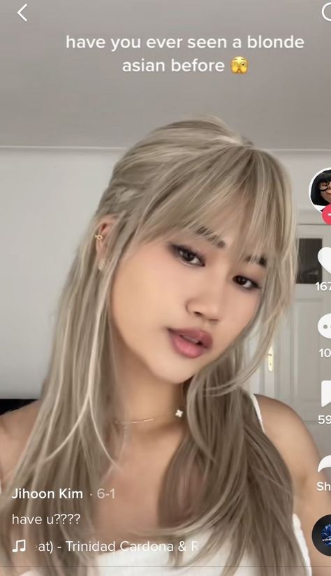 Asian Ashy Blonde, Ashy Hair With Highlights, Blond Hair Asian, Asian Ash Blonde Hair, Ash Blonde Hair Asian, Ash Blonde Asian Hair, Blonde On Asian Hair, Blonde Hair On Asian, Ash Blonde Asian