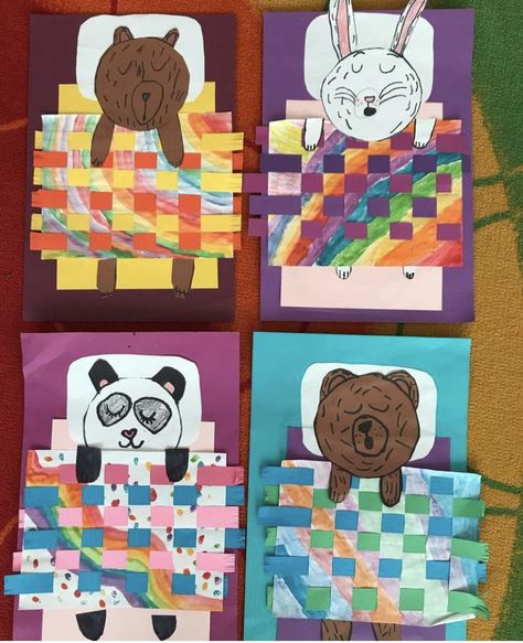 Weave Paper Art, Hot Dogs Cool Cats Art Lesson, Art Class For Kindergarten, Year 6 Art Projects, Beginning Of School Art Projects, Grade 1 Crafts, Ks1 Art Ideas, Prek Art Lessons, Paper Weaving Art Projects