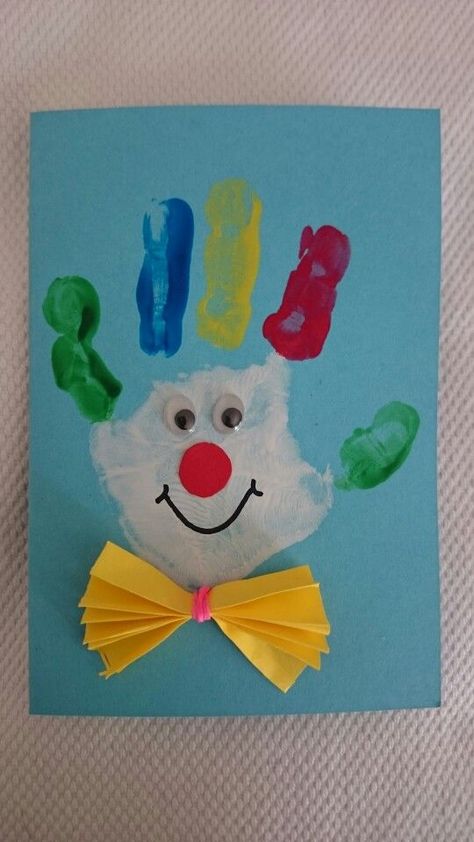 Circus Crafts Preschool, Preschool Circus, Circus Activities, Clown Crafts, Carnival Crafts, Circus Crafts, Toddler Arts And Crafts, Aktivitas Montessori, Handprint Crafts