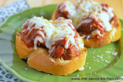 The Savvy Kitchen: Open Face Meatball Sub on Garlic Toast Meatball And Garlic Bread Tray Bake, Meatballs On Garlic Bread, Texas Toast Meatball Subs, Meatball Garlic Bread Sliders, Meatball Subs With Garlic Bread, Garlic Bread With Meatballs, Meatballs And Garlic Bread, Open Face Meatball Subs, Meatball Subs Garlic Bread