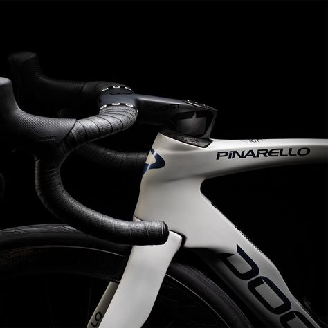 Pinarello Dogma F12, 2030 Vision, Bicycle Aesthetic, Sports Tips, Pinarello Dogma, Unicycle, Motorcycle Bike, Tricycle, Product Design