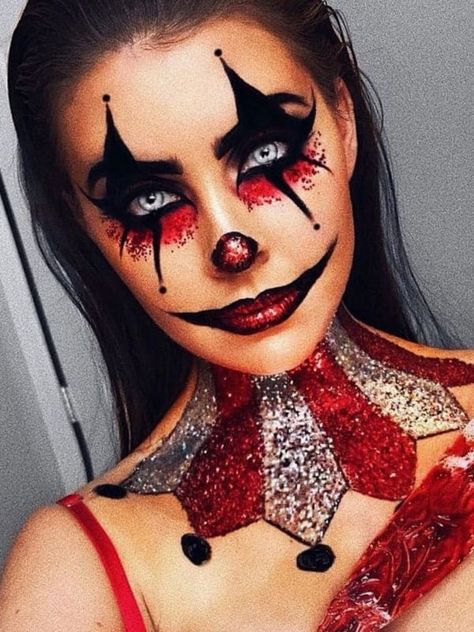 clown makeup: killer Pierrot Halloween Makeup Skull, Maquillage Halloween Clown, Clown Makeup Ideas, Halloween Smink, Creepy Clown Makeup, Clown Costume Women, Cute Clown Makeup, Halloween Makeup Clown, Makeup Ideas For Halloween