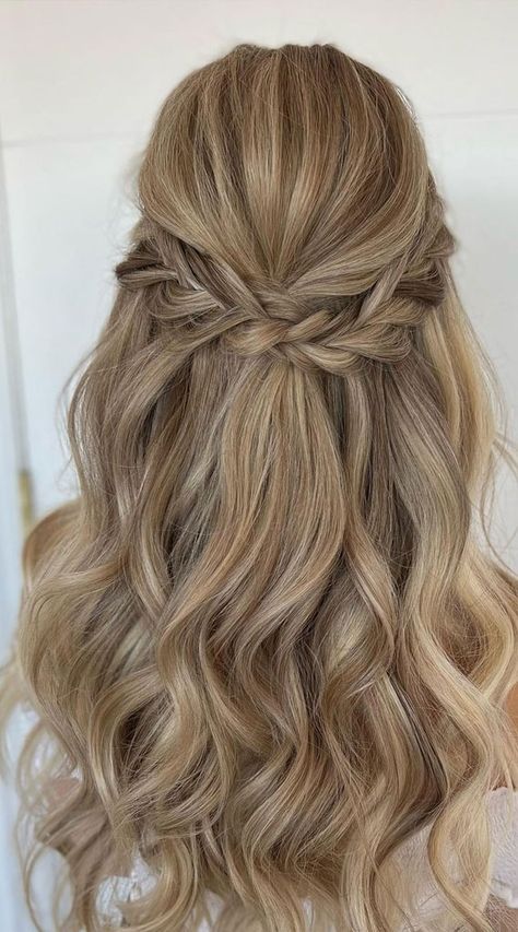 Half Up Half Down Elegant Hairstyles, Loose Braid, Bridesmaid Hair Inspo, Curled Hairstyles For Medium Hair, Braid Twist, Bridemaids Hairstyles, Cute Prom Hairstyles, Wedding Hair Half, Guest Hair