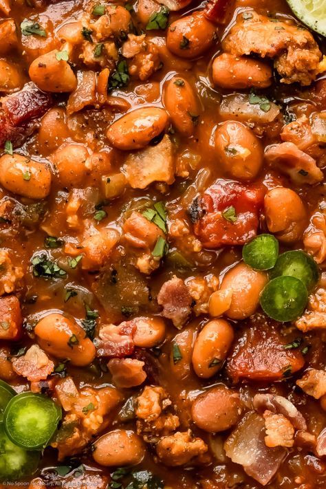 Mexican Charro Beans, Pinto Bean Recipe, Mexican Beans Recipe, Beans Mexican, Mexican Pinto Beans, Charro Beans, Pinto Bean Recipes, Brazilian Samba, Cowboy Beans