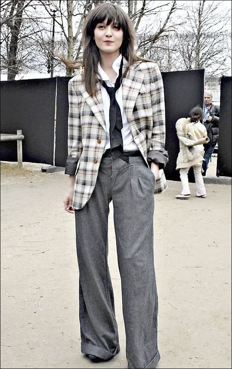 Masculine Outfits For Women Tomboys, Masculine Outfits For Women, Irina Lazareanu, Masculine Outfits, Menswear Women, Teddy Boys, Rocker Style, Tomboy Fashion, Menswear Inspired