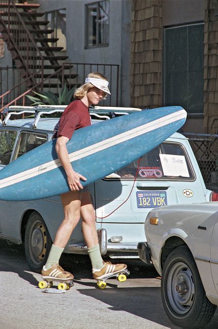 Awesome Hugh Holland, 1970s Summer, California Chrome, Surf N Turf, Vintage Surfing, Roller Skaters, Vw Vintage, Vintage Surf, Surf Life