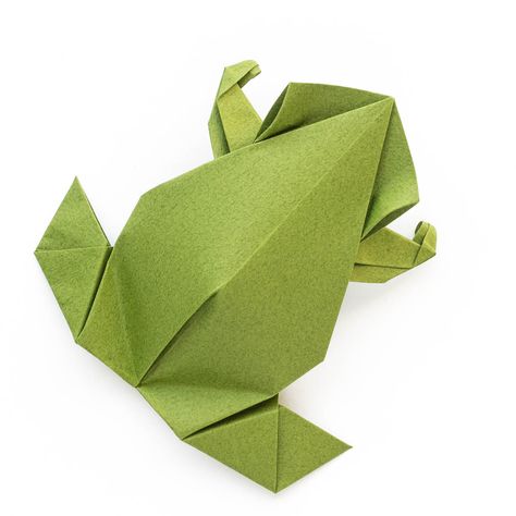 Pre-Colombian Origami Frog, design by Leyla Torres. Folded from a single sheet of green tant origami paper. Link to video instructions. Origami Frog, Origami Boat, Origami Models, Cute Origami, Origami Dragon, Origami Patterns, Folding Origami, Origami Bird, Origami Paper Art