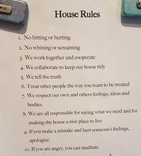 Some good rules to have for the house. Biblical Parenting, Kid Responsibility, Barbie Kids, Rules For Kids, Parenting Knowledge, Smart Parenting, Family Rules, Family Therapy, Todo List