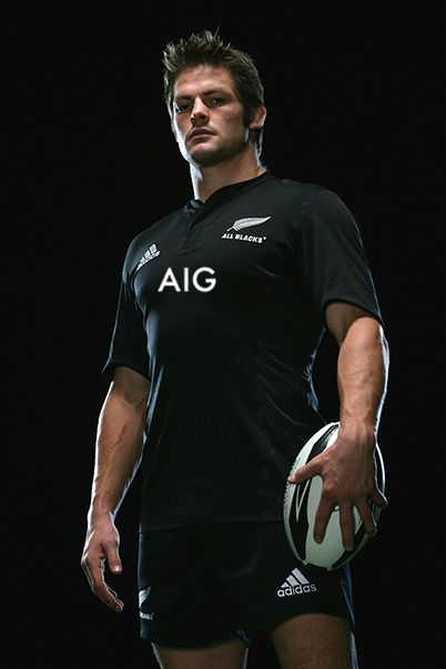 All Blacks rugby - Captain Richie McCaw The All Blacks Rugby, All Blacks Rugby Team 2023, Rugby Allblacks, All Black Rugby, Rugby Photography, All Blacks Rugby Team, Rugby Mom, Richie Mccaw, Nz All Blacks