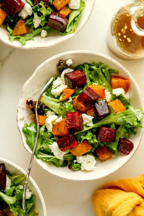 Beet Salad with Goat Cheese and Balsamic Vinaigrette - Crave-Worthy Arugula Goat Cheese Salad, Beet Goat Cheese Salad, Beet Salad With Goat Cheese, Golden Beets Salad, Beef Shank Recipe, Toscana Recipe, Balsamic Vinaigrette Recipe, Salad With Goat Cheese, Beet And Goat Cheese