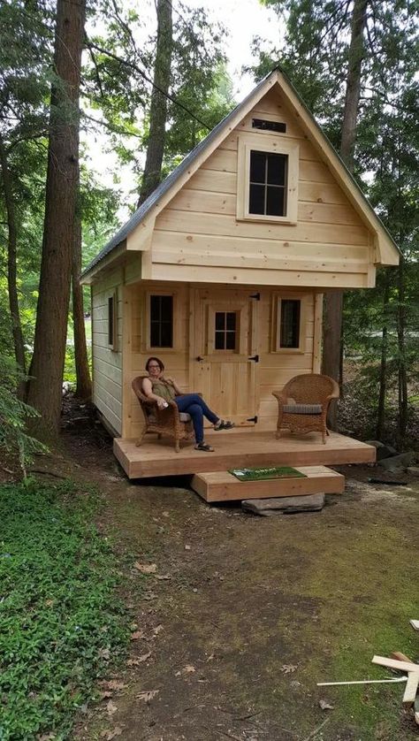 Tiny Cabin Loft, Wood Crafts Furniture, Shed With Loft, Shed With Porch, Shed Cabin, Small Log Cabin, Shed To Tiny House, Tiny House Loft, Shed Plan