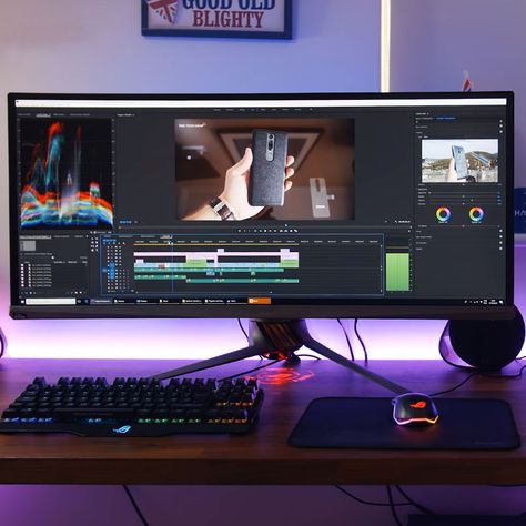 Editing Computer Setup, Pc Video Editing Setup, Editor Wallpaper Pc, Video Editing Workspace, Video Editor Desk Setup, Video Editing Pic, Video Making Aesthetic, Editor Setup, Video Editing Setup